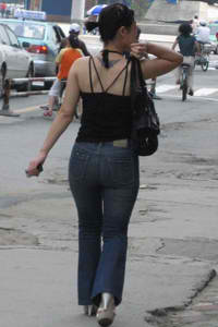 王莉的老公简历